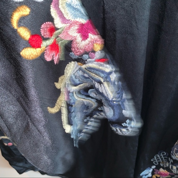 Johnny Was Esta satin blouse size XXL style #B16919-9 - Picture 10 of 16